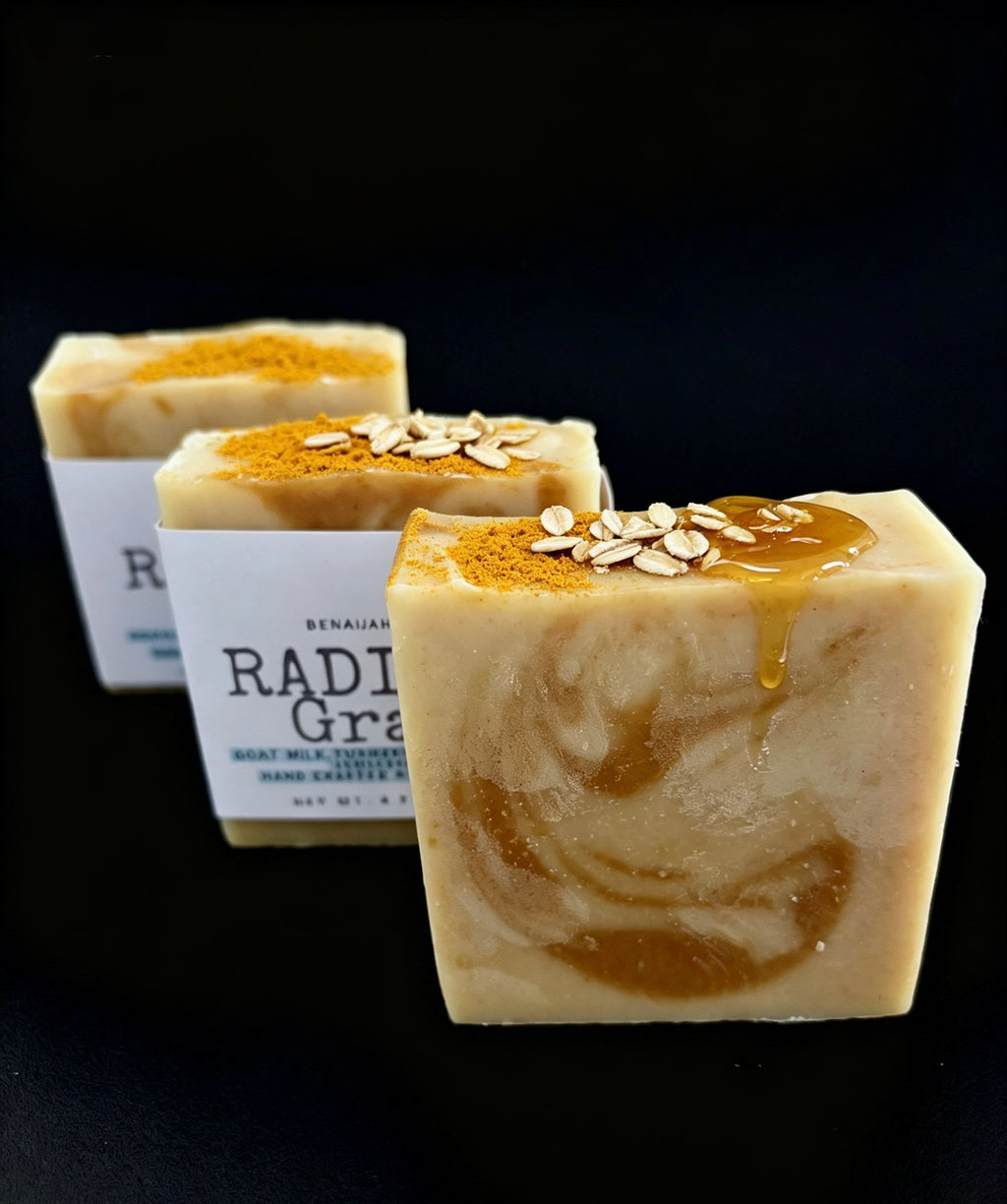 Radiant Grace 🍯 Turmeric, Oat & Honey (w/out Kojic) – Unscented